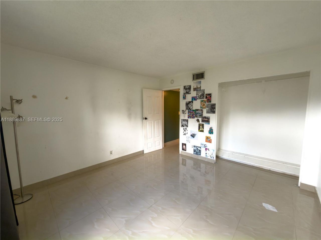 325 W Laurel Dr, Unit 2L, Margate, FL 33063 Photo