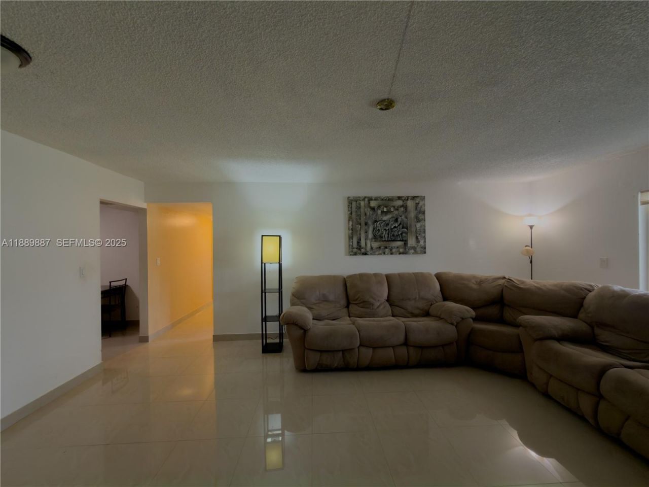 325 W Laurel Dr, Unit 2L, Margate, FL 33063 Photo