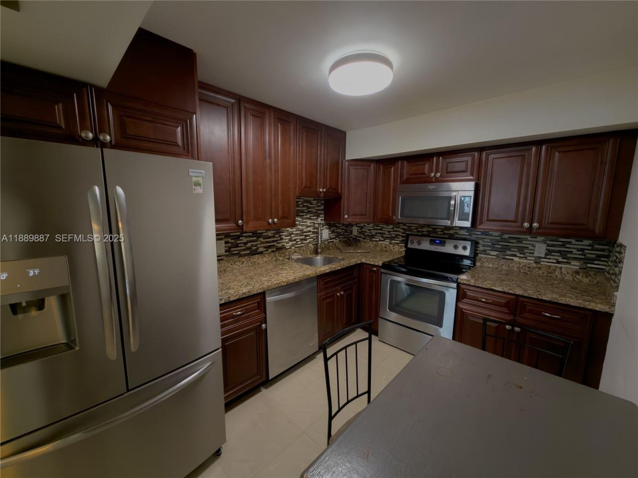 325 W Laurel Dr, Unit 2L, Margate, FL 33063 Photo