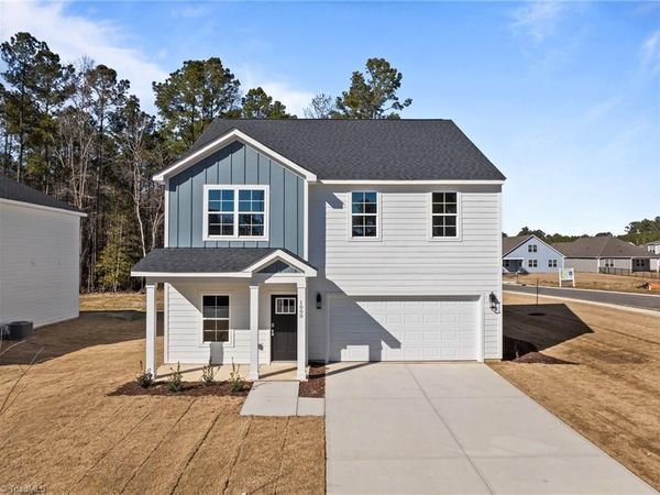 407 Pinnacle Drive, Randleman, NC 27317