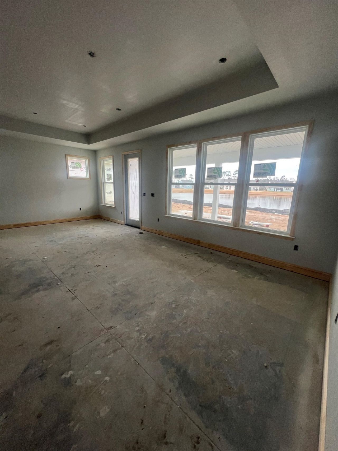 1131 Grinnell St. Photo 6