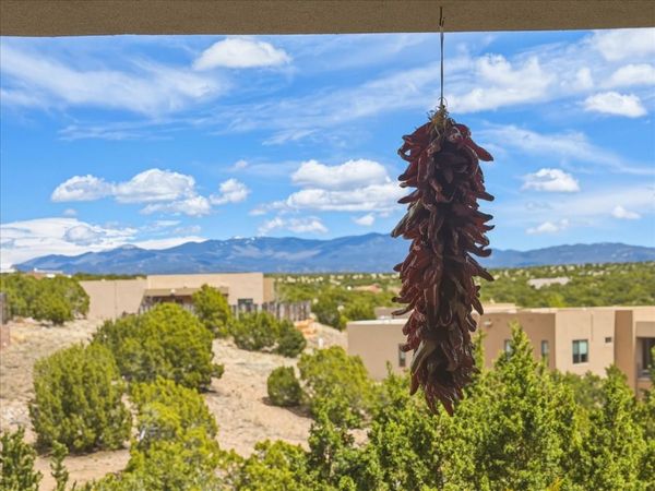 12 Via Optima, Santa Fe, NM 87507
