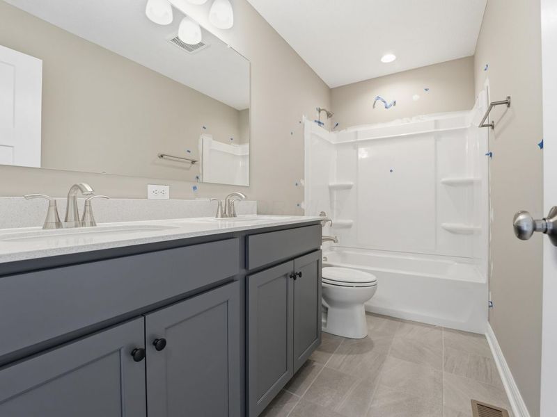 996 Heimat Haus Drive, Grove City, OH 43123 Photo 24