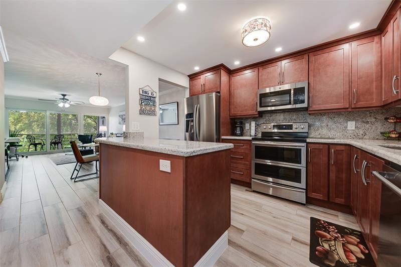 773 Jeffery St, Unit 4-305, Boca Raton, FL 33487 Photo