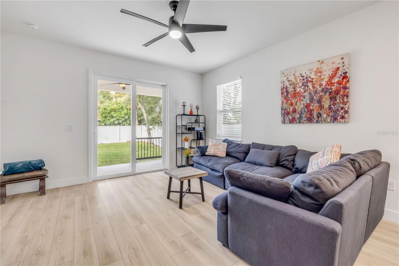 350 E 2nd Avenue, New Smyrna Beach, FL 32169 Photo