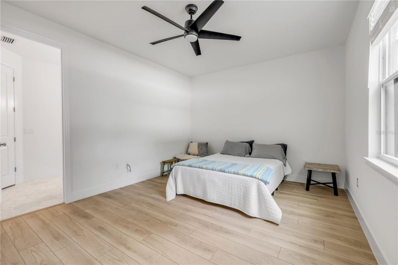 350 E 2nd Avenue, New Smyrna Beach, FL 32169 Photo