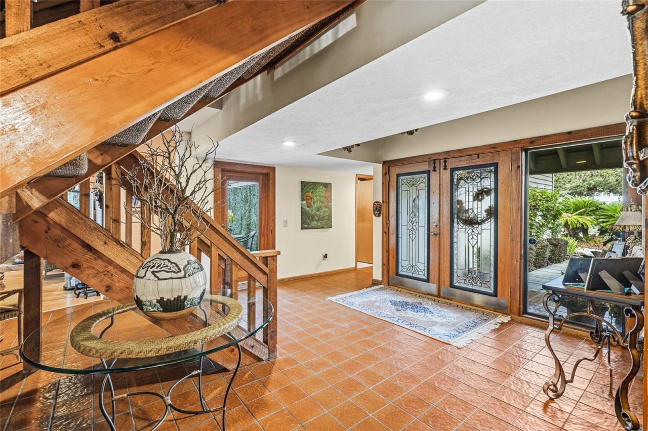 1221 N Riverhills Drive, Temple Terrace, FL 33617 Photo