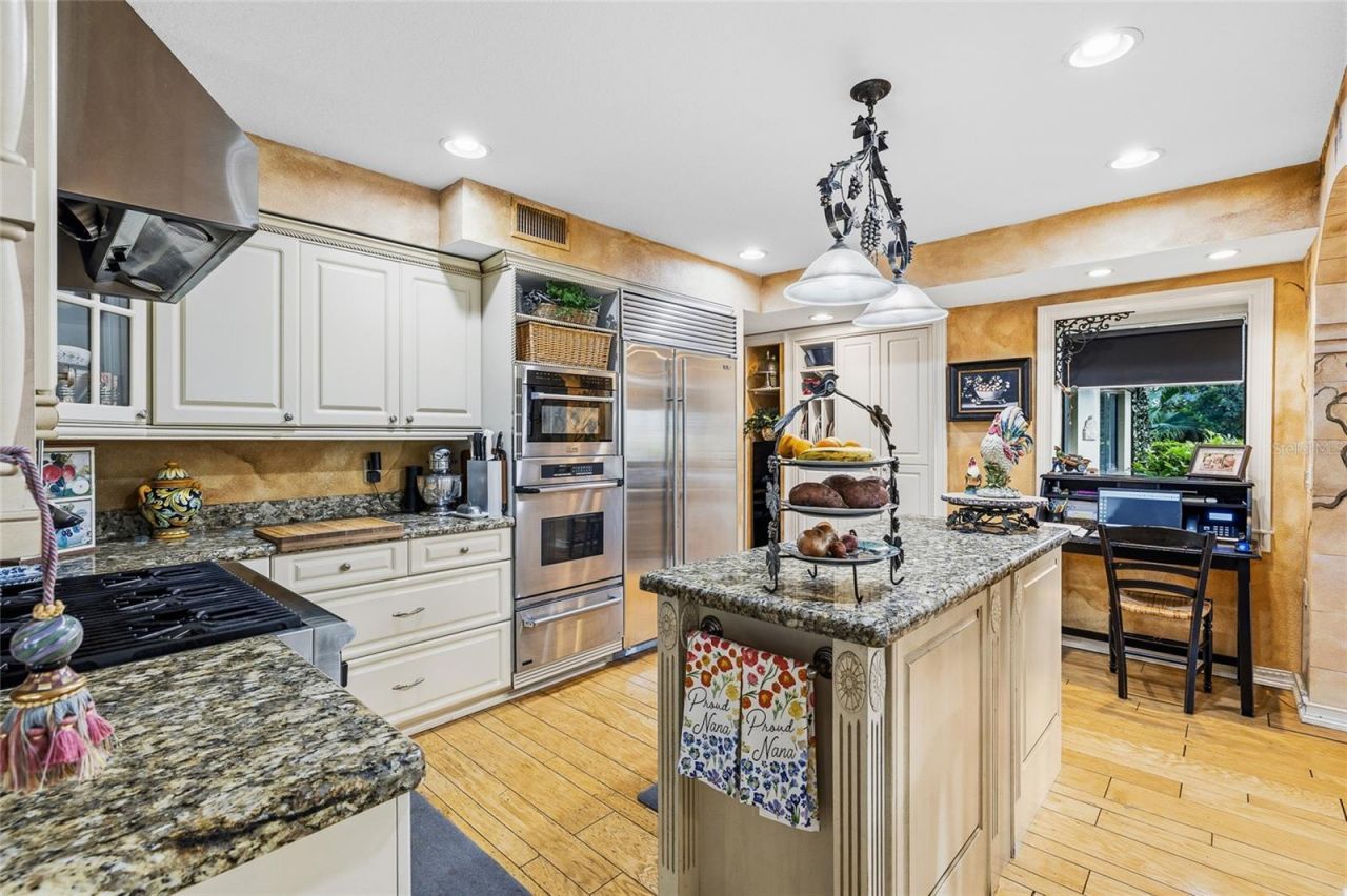 1221 N Riverhills Drive, Temple Terrace, FL 33617 Photo