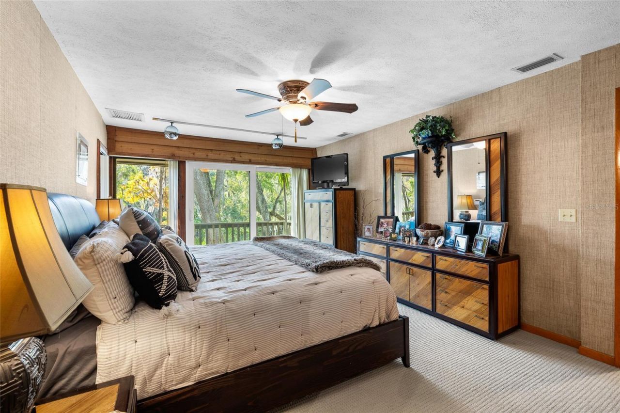 1221 N Riverhills Drive, Temple Terrace, FL 33617 Photo