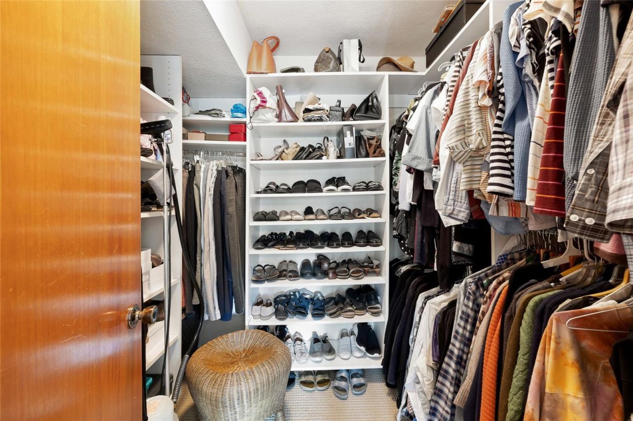 1221 N Riverhills Drive, Temple Terrace, FL 33617 Photo