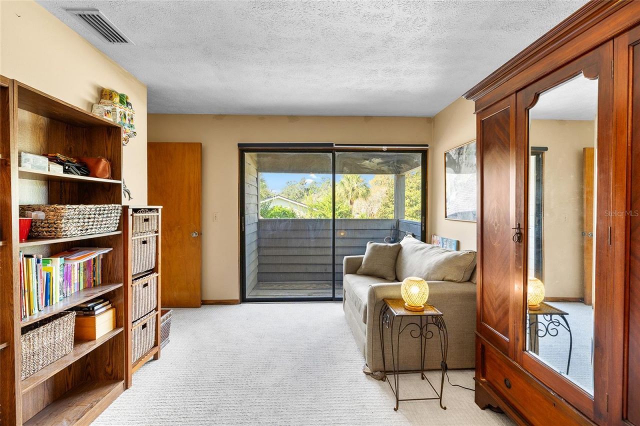 1221 N Riverhills Drive, Temple Terrace, FL 33617 Photo