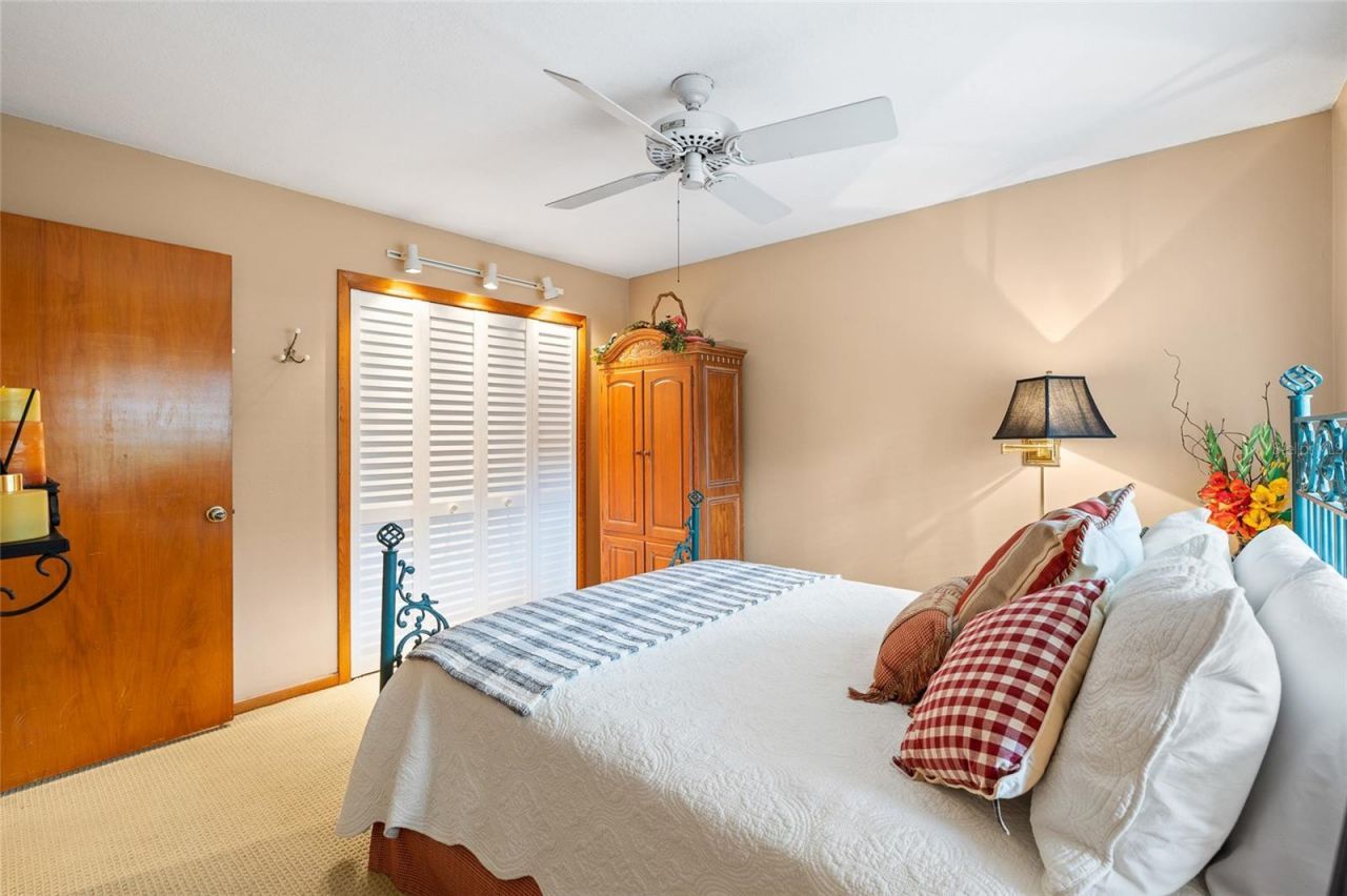 1221 N Riverhills Drive, Temple Terrace, FL 33617 Photo