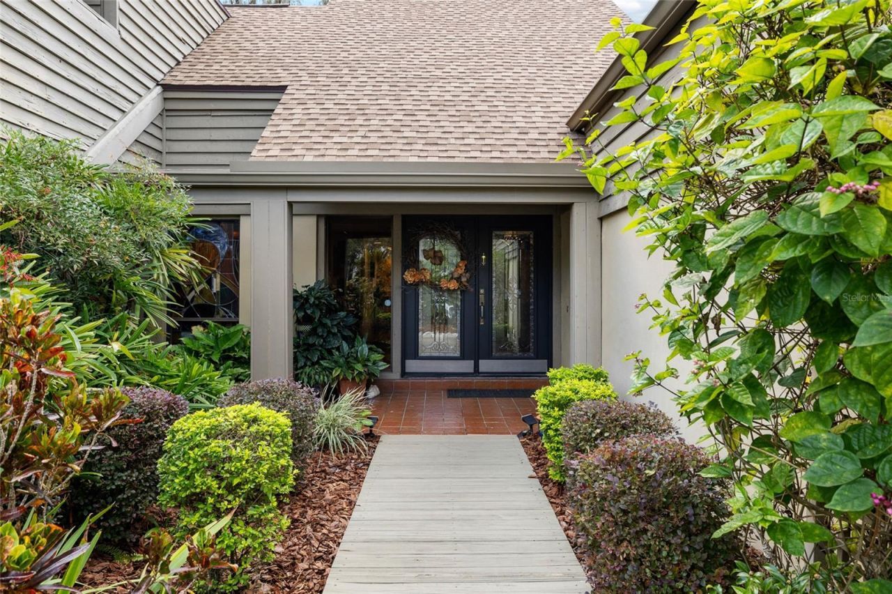 1221 N Riverhills Drive, Temple Terrace, FL 33617 Photo