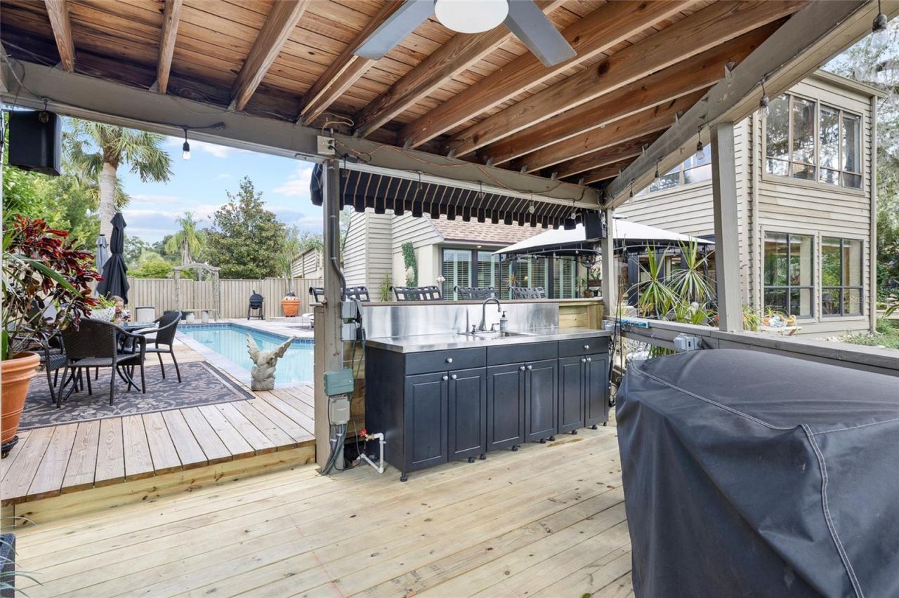 1221 N Riverhills Drive, Temple Terrace, FL 33617 Photo