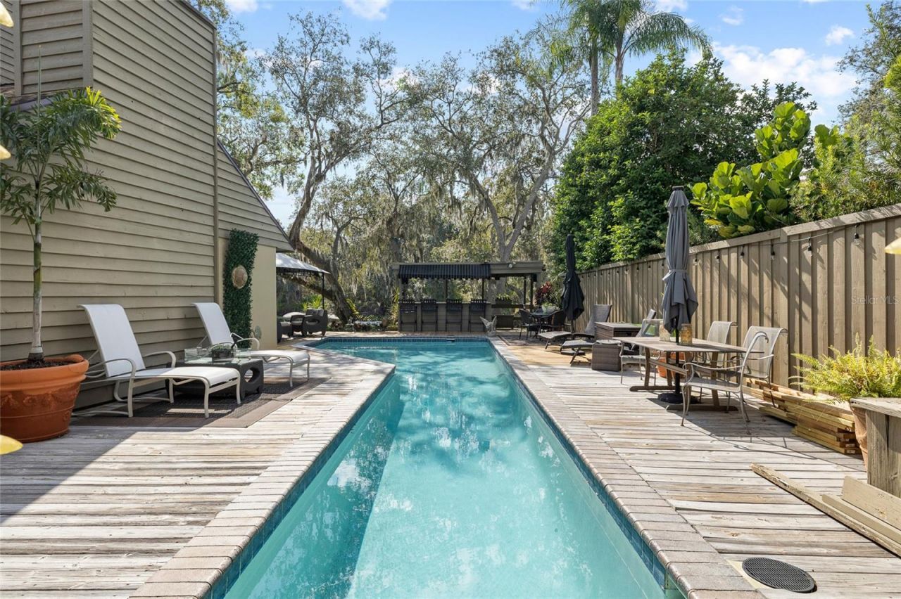 1221 N Riverhills Drive, Temple Terrace, FL 33617 Photo