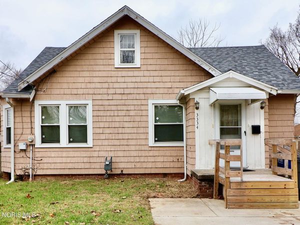 3334 Thelma Drive, Toledo, OH 43613