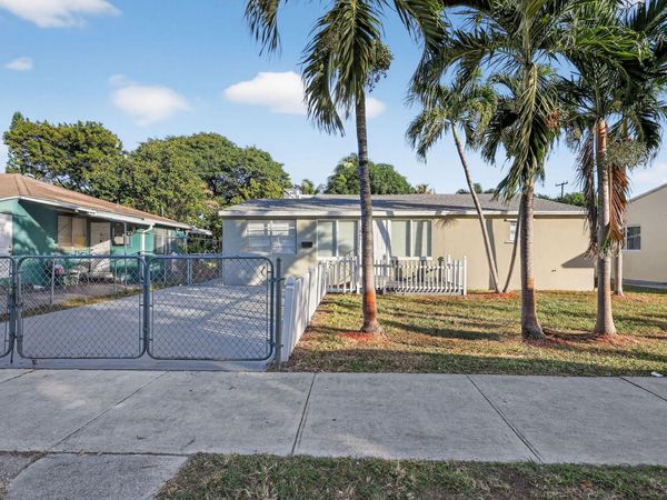 1941 Taft Street, Hollywood, FL 33020