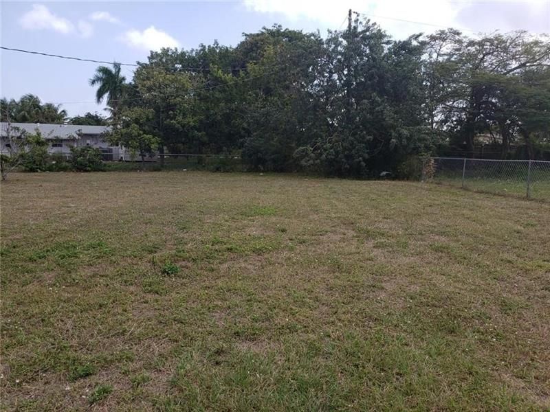 1524 NW 19th Avenue, Unit 1524, Fort Lauderdale, FL 33311 Photo