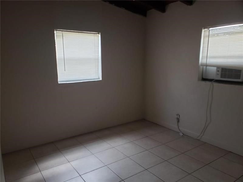 1524 NW 19th Avenue, Unit 1524, Fort Lauderdale, FL 33311 Photo