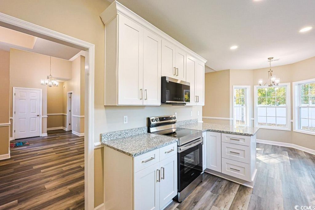 104 Jessica Lakes Dr. Photo 10