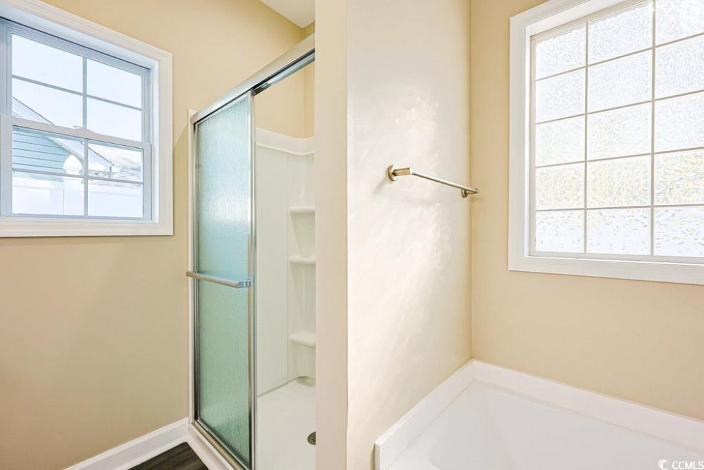 104 Jessica Lakes Dr. Photo 18