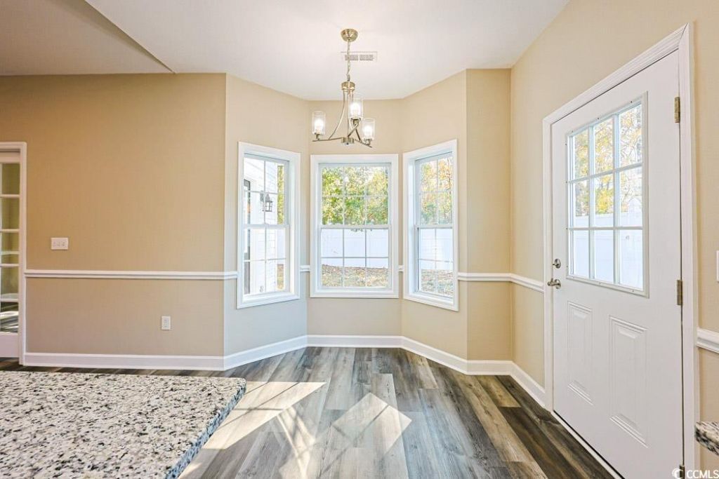 104 Jessica Lakes Dr. Photo 21