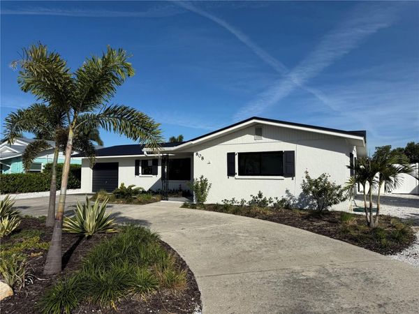 808 25TH AVENUE W, PALMETTO, FL 34221