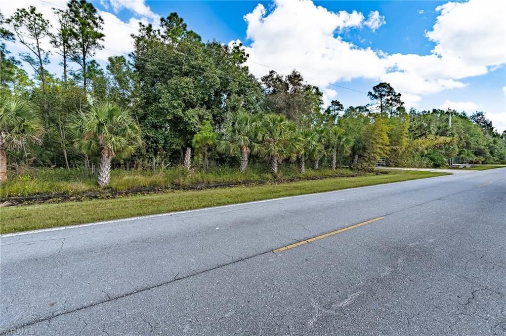 1065 Sanctuary Rd, Naples, FL 34120 Photo