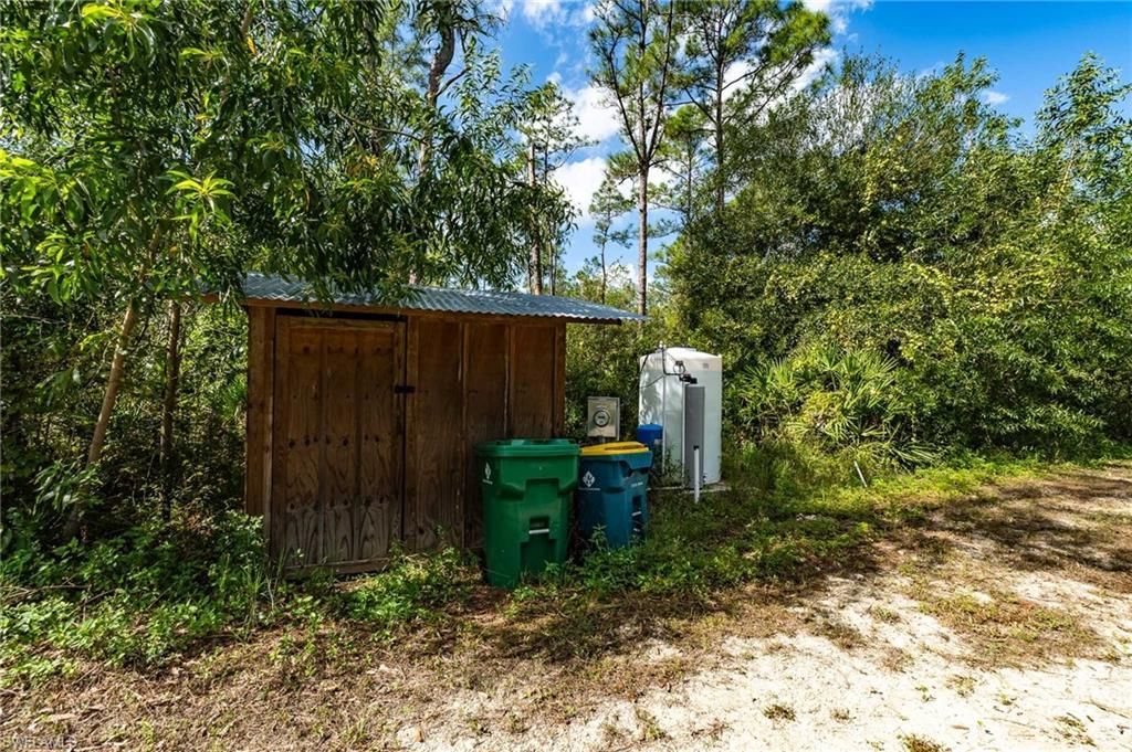 1065 Sanctuary Rd, Naples, FL 34120 Photo