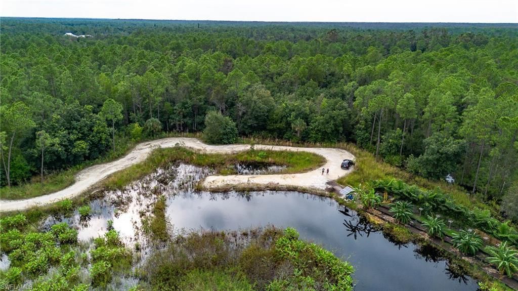 1065 Sanctuary Rd, Naples, FL 34120 Photo