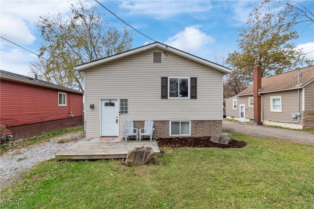 432 Edith Avenue, Akron, OH 44312 Main Photo