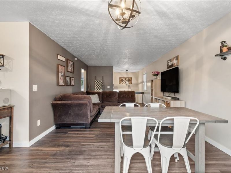 432 Edith Avenue, Akron, OH 44312 Photo 12