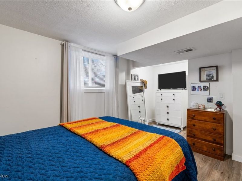 432 Edith Avenue, Akron, OH 44312 Photo 24