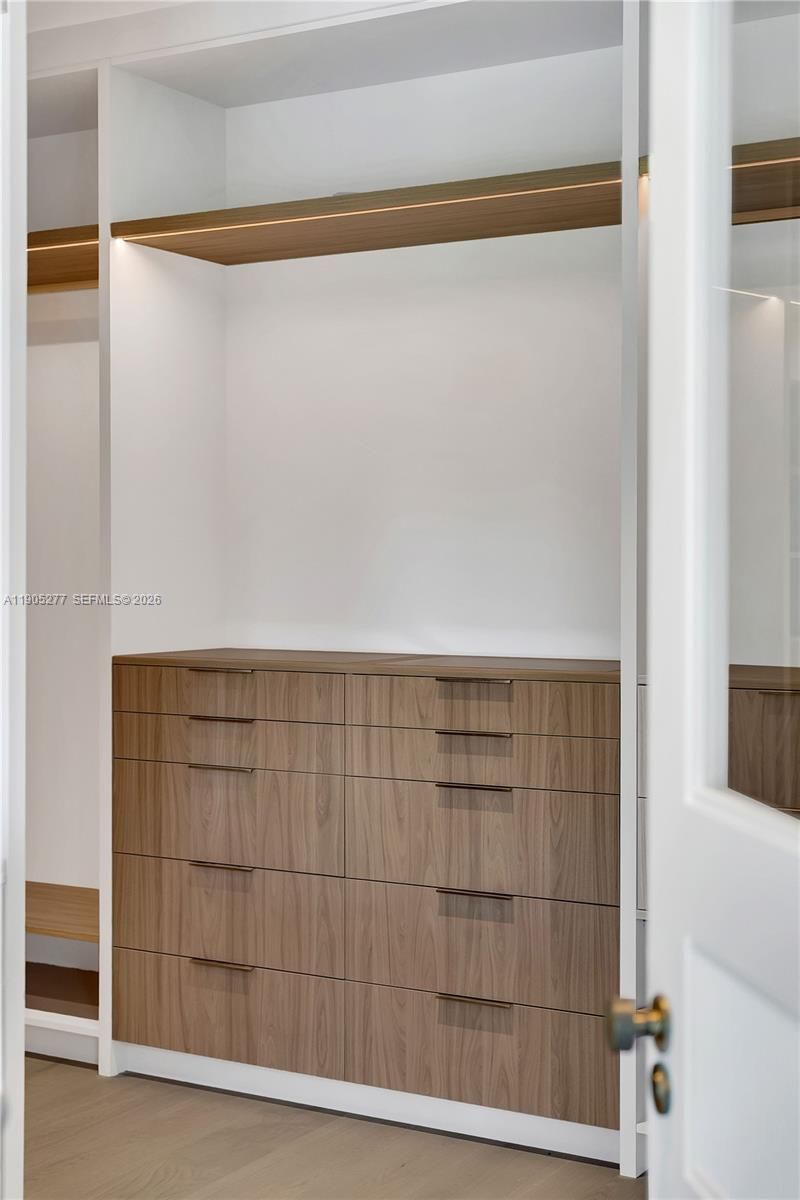 4191 Battersea Rd, Miami, FL 33133 Photo