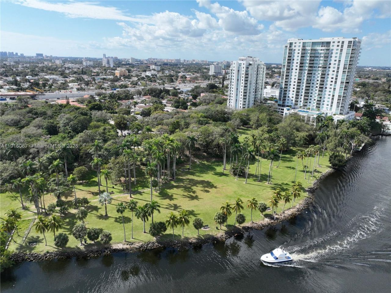1871 NW S River Dr, Unit 1804, Miami, FL 33125 Photo