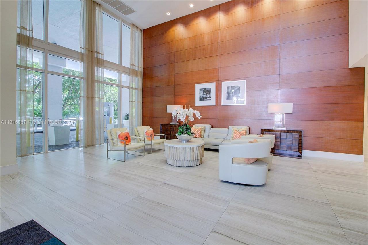 1871 NW S River Dr, Unit 1804, Miami, FL 33125 Photo