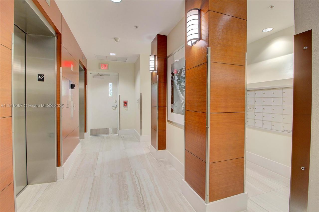 1871 NW S River Dr, Unit 1804, Miami, FL 33125 Photo