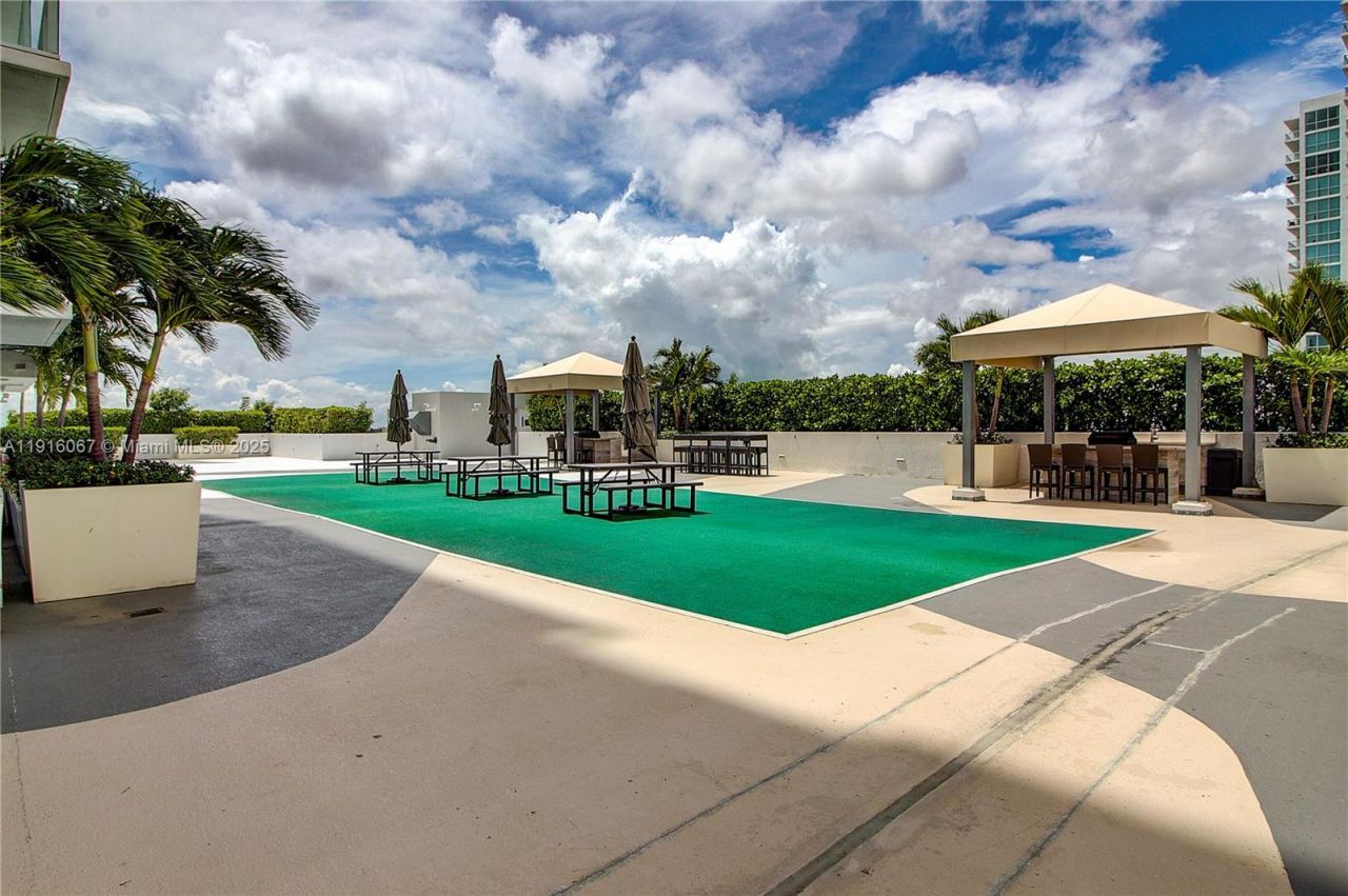 1871 NW S River Dr, Unit 1804, Miami, FL 33125 Photo