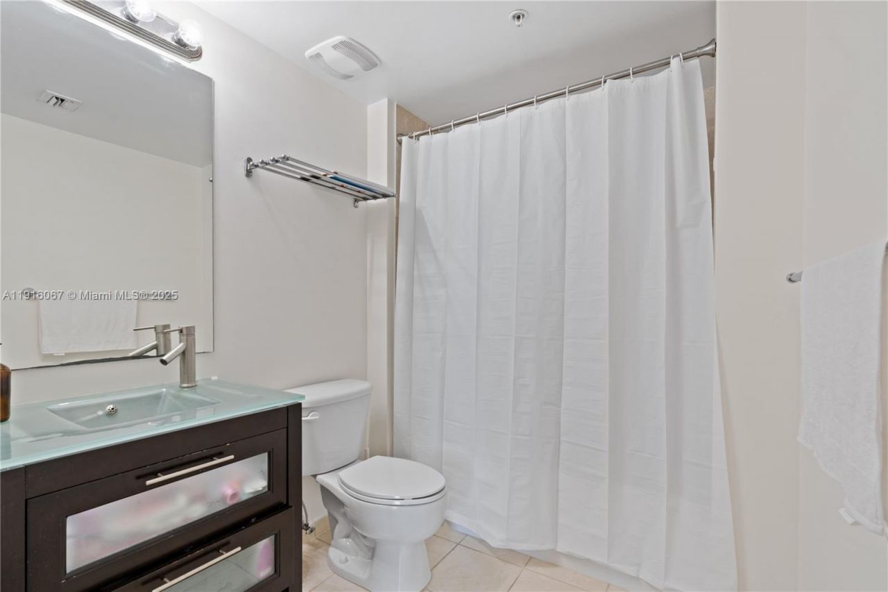 1871 NW S River Dr, Unit 1804, Miami, FL 33125 Photo