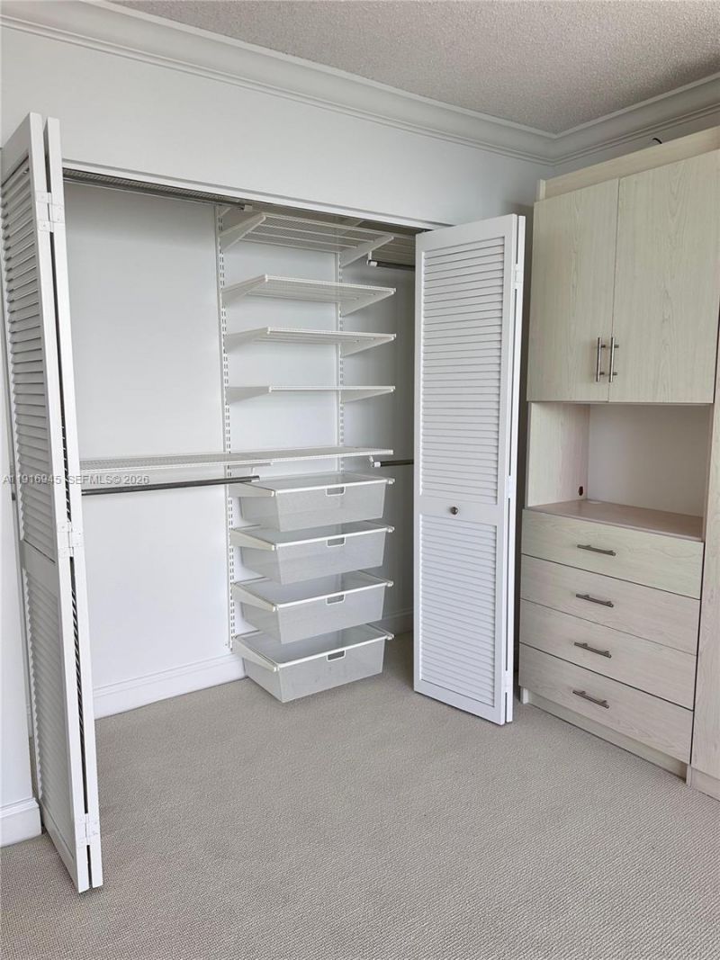 2333 Brickell Ave, Unit 2215, Miami, FL 33129 Photo