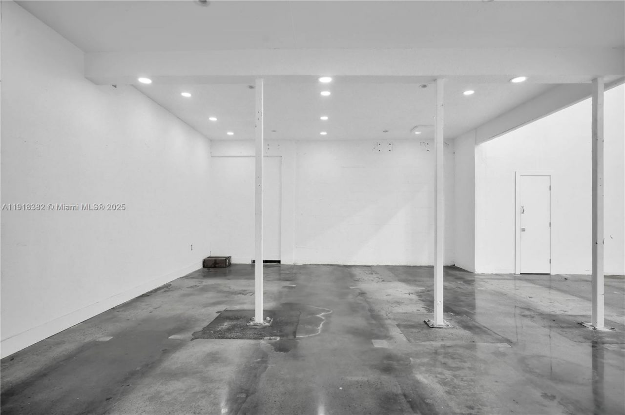 7311 NW 12th St, Unit 29, Miami, FL 33126 Photo