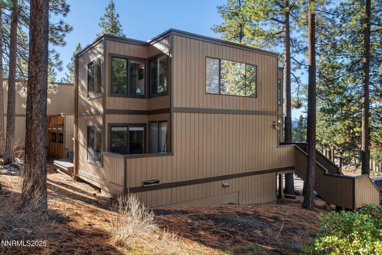 205 Clubhouse Circle, Stateline, NV 89449 Photo