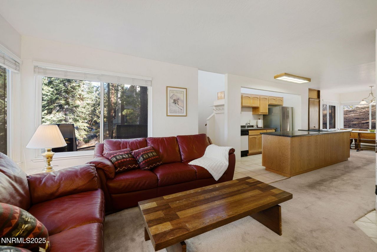 205 Clubhouse Circle, Stateline, NV 89449 Photo