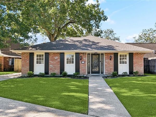 9412 FRANCINE Drive, River Ridge, LA 70123