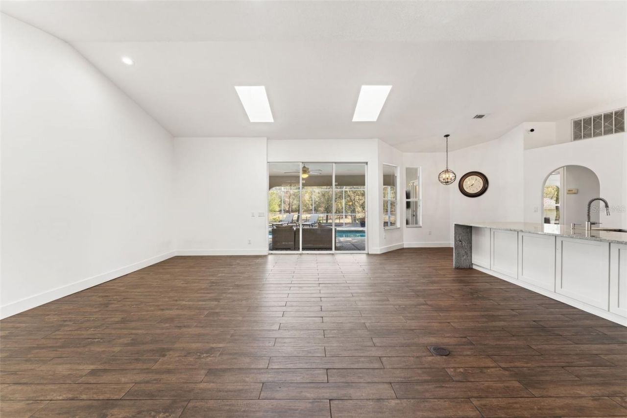 5412 Golddust Road, Spring Hill, FL 34609 Photo