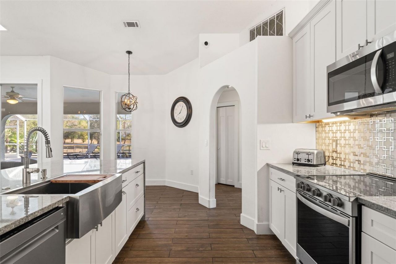 5412 Golddust Road, Spring Hill, FL 34609 Photo