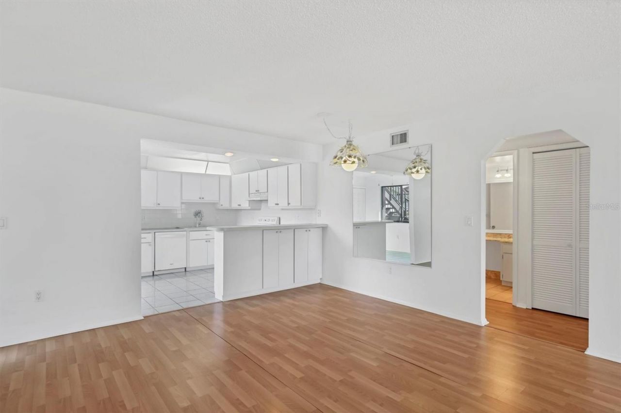 5400 34th Street W, Unit B17, Bradenton, FL 34210 Photo