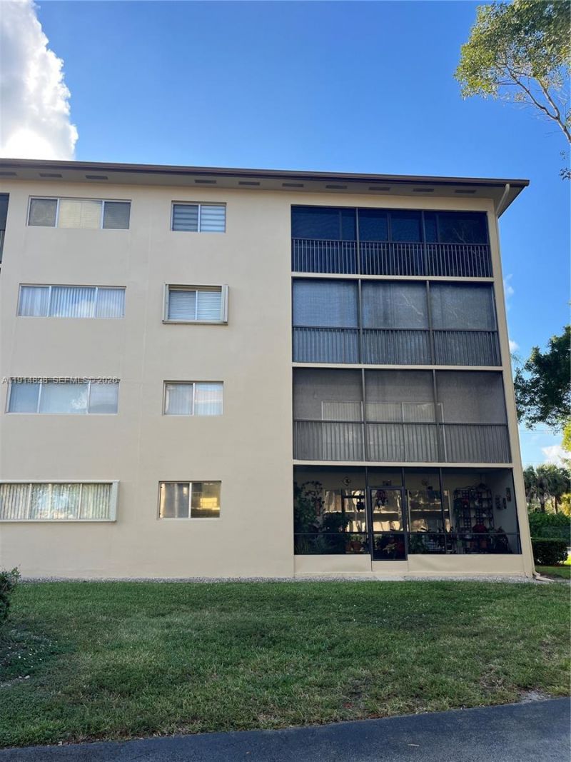 1301 SW 142nd Ave, Unit 301H, Pembroke Pines, FL 33027 Photo