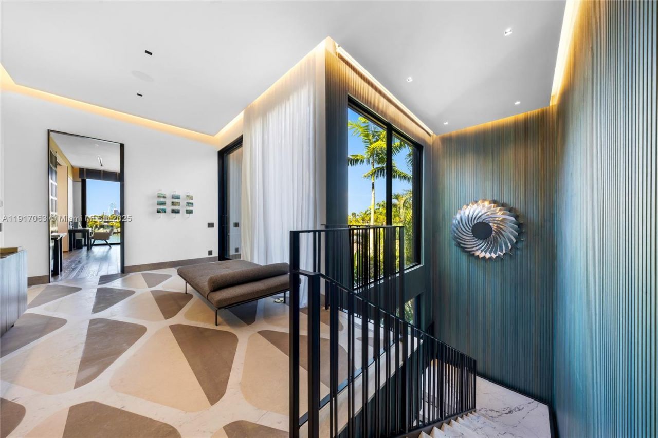 200 W Rivo Alto Dr, Miami Beach, FL 33139 Photo