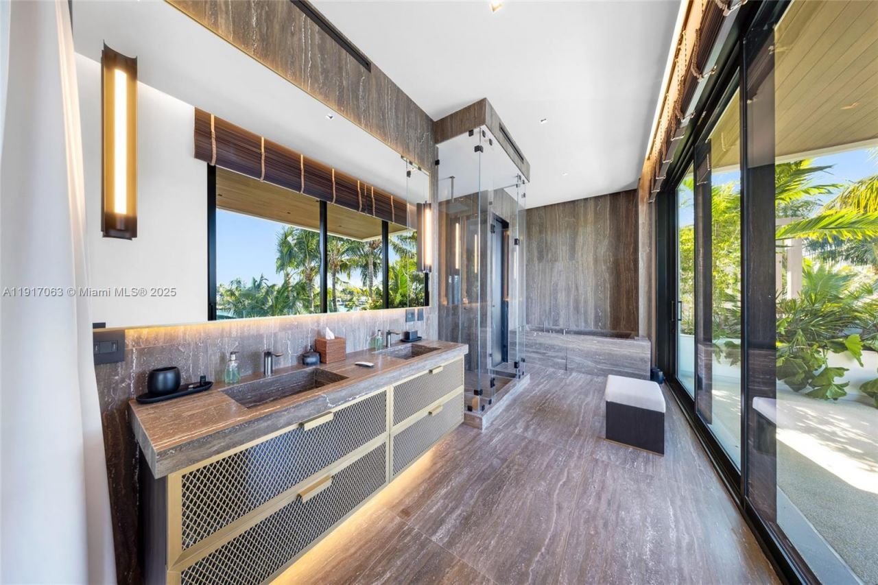 200 W Rivo Alto Dr, Miami Beach, FL 33139 Photo